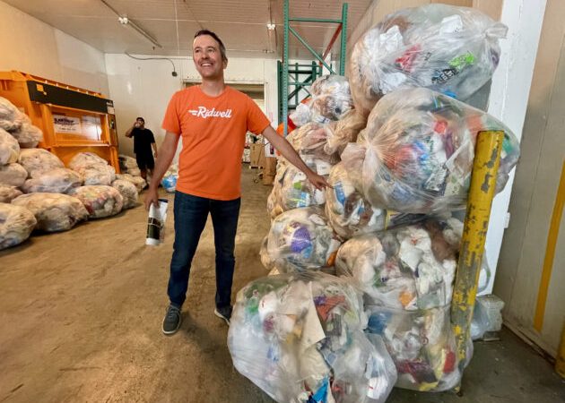 Achter de recyclingscènes bij Ridwell: startup in Seattle groeit zo snel als stapels plastic en meer