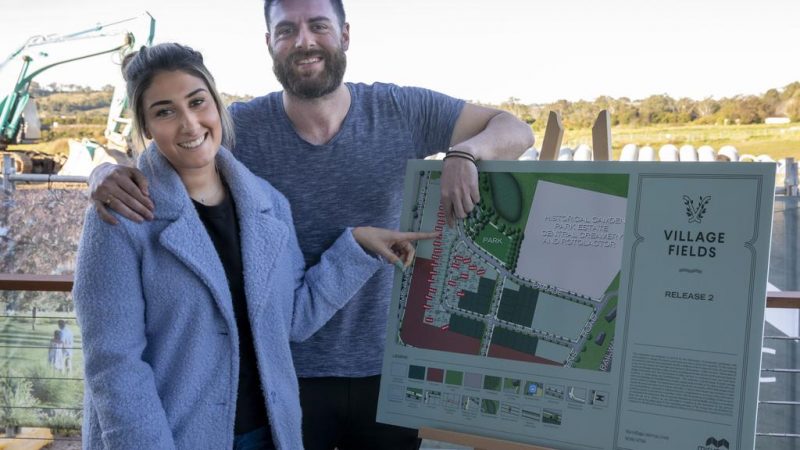 Huizenkopers gedwongen om tot het uiterste te gaan om land in het zuidwesten van Sydney te krijgen, aangezien het rapport "tekort" aan het licht brengt