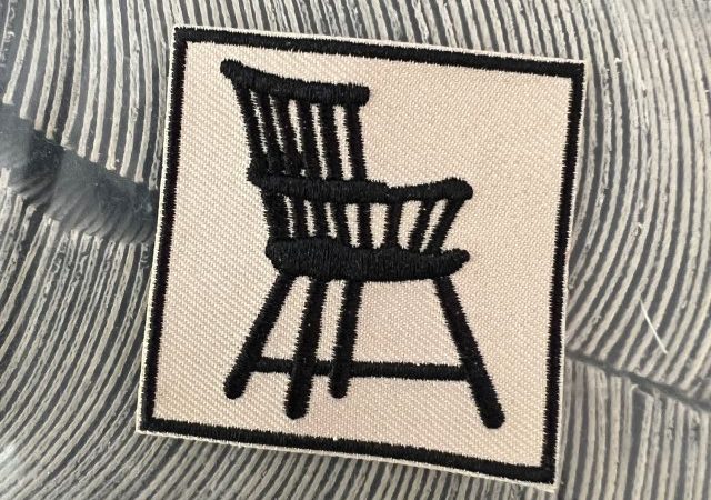 Verdien je 'Stick Chair Merit Badge'